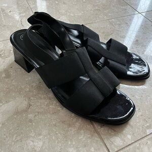 Chunky y2k black heels